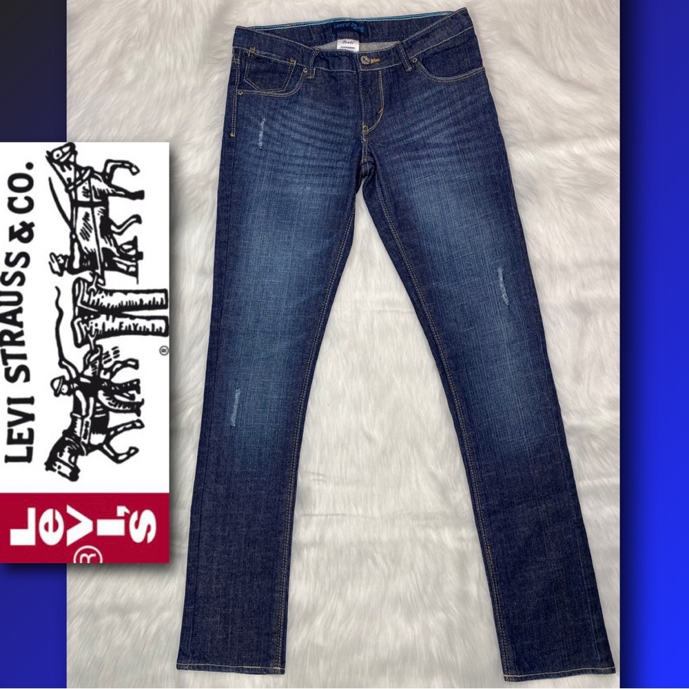 NWOT Levi’s Jeans Skinny Fit
Size 14 Regular - Picture 6 of 8
